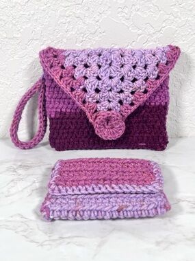 Purple Ombre Crochet Wristlet & Card Holder